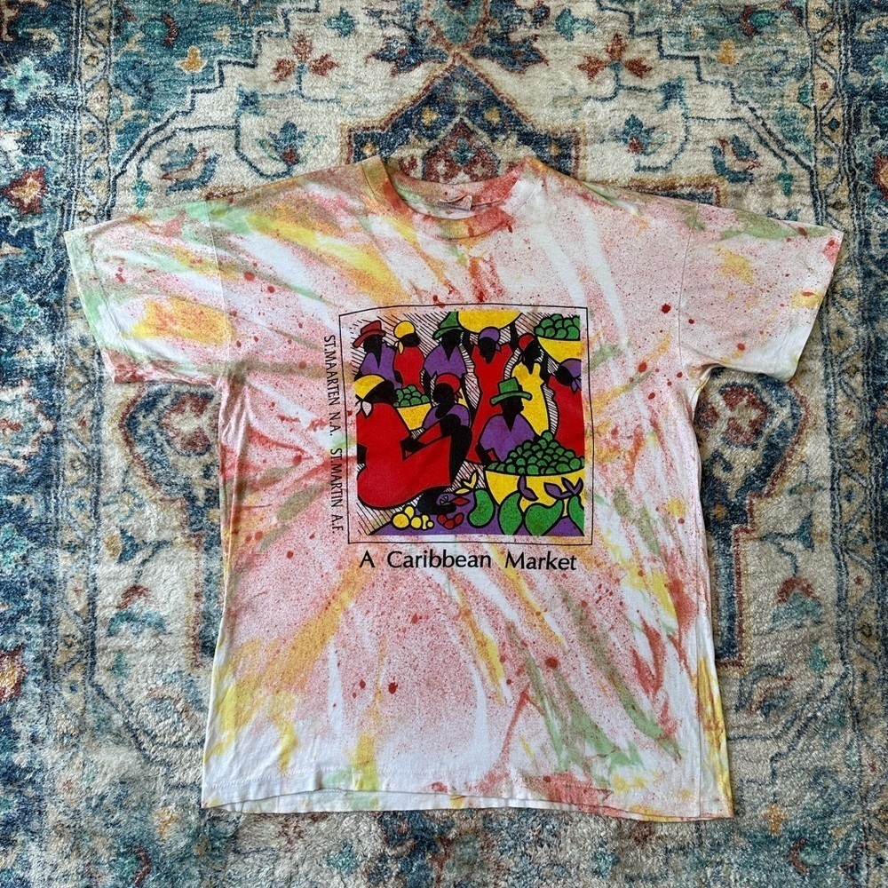 Vintage A Caribbean Market Abstract T-shirt Large